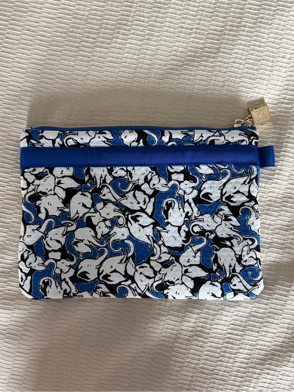 Carolina Herrera x Neiman Marcus 100% Cotton Elephant Design Pouch